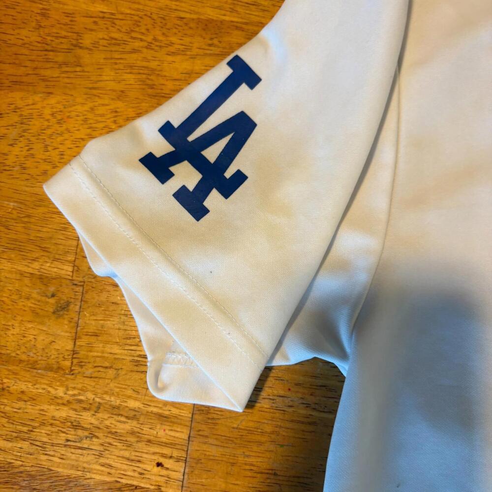 Los Angeles Dodgers Jersey Youth XL White Gonzalez 23 MLB Baseball Shirt Tee Top - Picture 7 of 7